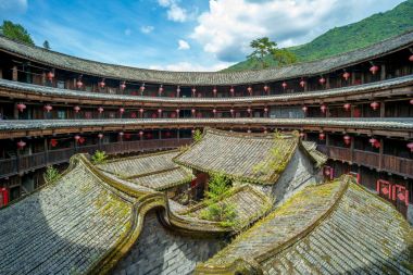 fujian tulou (hakka roundhouse havadan görünümü).