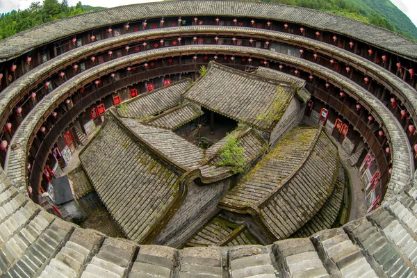 fujian tulou (hakka roundhouse havadan görünümü). 