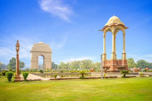 Gölgelik ve Hindistan kapı Yeni Delhi, Hindistan