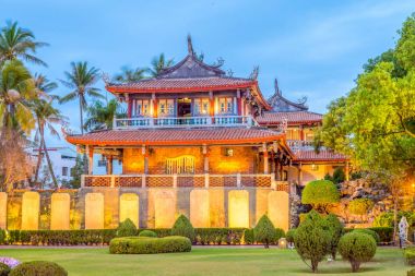 gece görünüm Chihkan Kulesi'ne Tainan, Tayvan