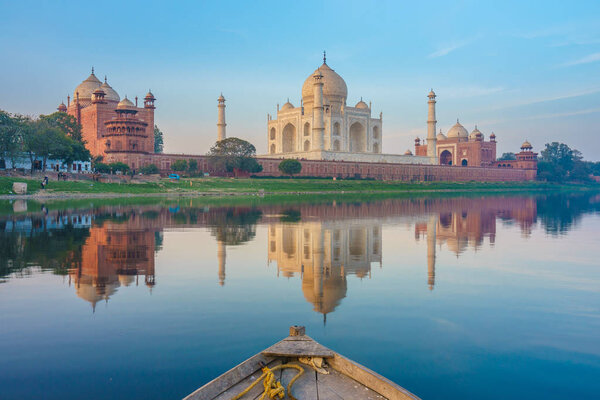 Boat ride on Yamuna river near Taj Mahal