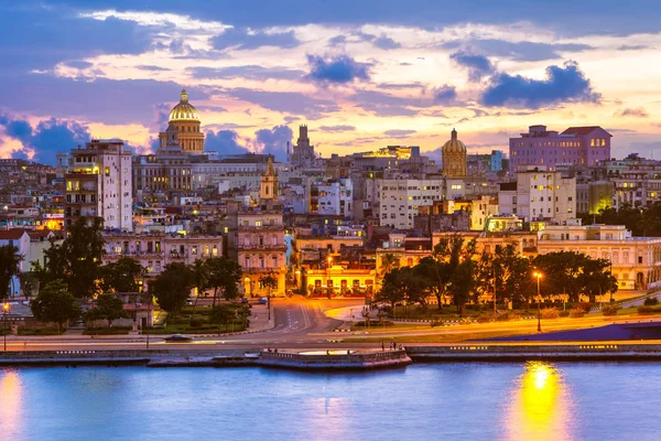 Skyline Van Havana Habana Hoofdstad Van Cuba — Stockfoto