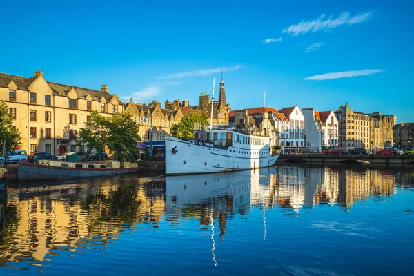 Costa Água Leith Edinburgh — Fotografia de Stock