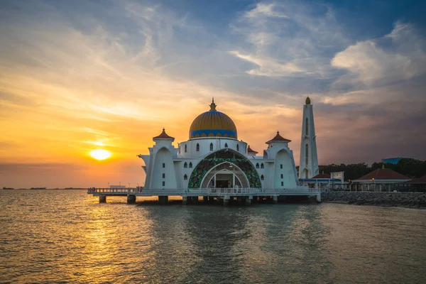 Masjid Selat Melaka Malacca Malezja Zmierzchu — Zdjęcie stockowe