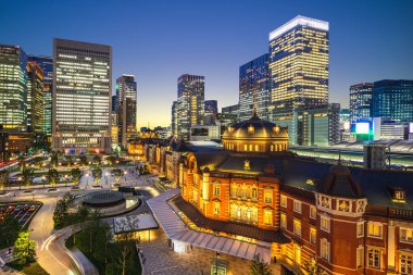 Tokyo 'daki Tokyo İstasyonu, Japonya.