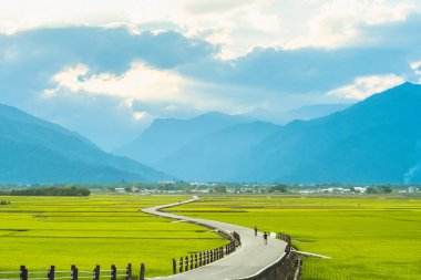 Heaven Road, Landscape of Chishang, Taitung clipart