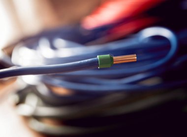 Elektrik donatımı. Elektrik kablo crimper.