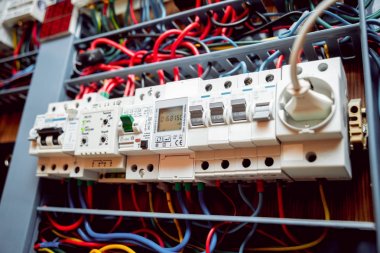 Ayrıntılar ve dokular Elektrik donatımı.