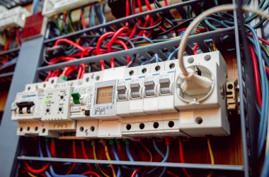 Ayrıntılar ve dokular Elektrik donatımı.