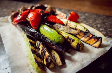 Izgara sebze, closeup pişirme