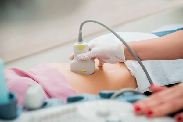 Escáner Ultrasonido Las Manos Médico Diagnósticos Sonografía — Foto de Stock