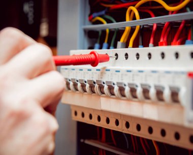 Ayrıntılar ve dokular Elektrik donatımı.