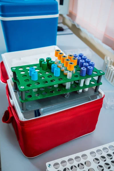 Tıbbi malzeme. Kan testi