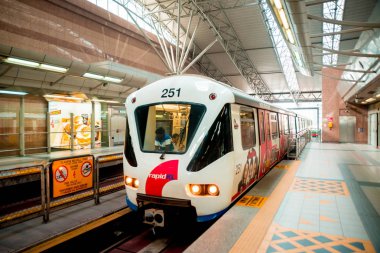 Malezya. Kuala Lumpur - 20/2016 Mart: Merkez sokaklarda Kuala Lumpur görünümünü.