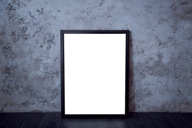 Kopya alanı ile karanlık bir arka plan karede