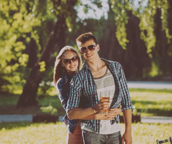 Cheerful Caucasian Friends Picnic Park Smiling Talking — Stock Photo, Image