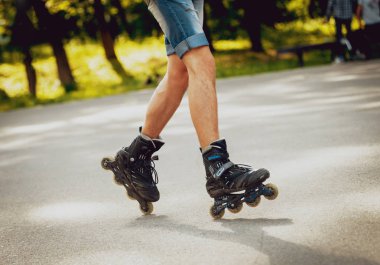 Genç silindir skatepark hileler pratik