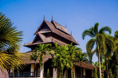 Asyalı güzel manzara. Geleneksel mimari ve Bahçe tasarımı.