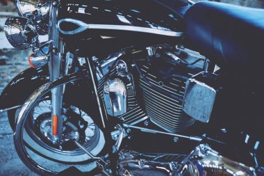Krom motosiklet motoru kapat 