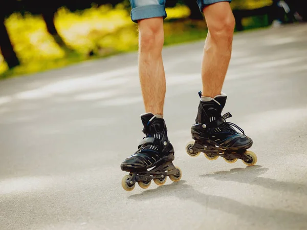 Genç silindir skatepark hileler pratik