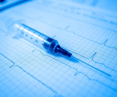 Tıbbi geçmişi, kardiyogram şırıngayı