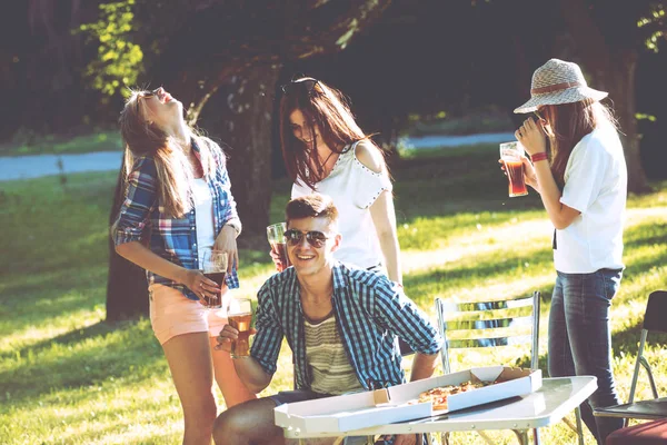 Cheerful Caucasian Friends Picnic Park Smiling Talking — Stock Photo, Image