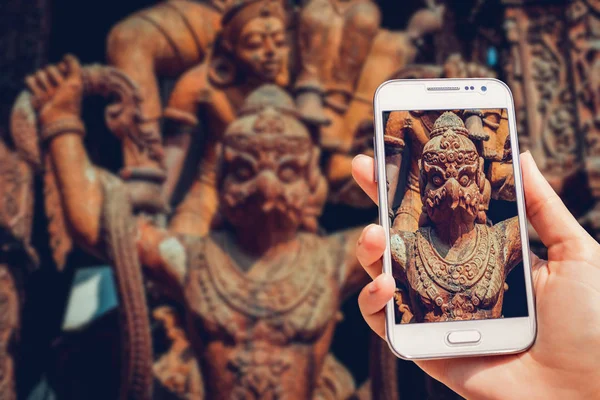 Antiguas Estatuas Templo Foto Toma Con Teléfono — Foto de Stock