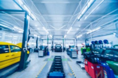 Oto Tamir Servisi. Bulanık.