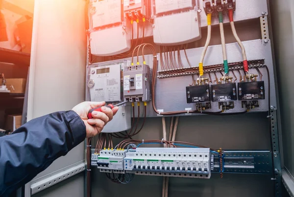 Kabels Schakelaars Elektrische Vak Elektrische Paneel Met Zekeringen Relais — Stockfoto