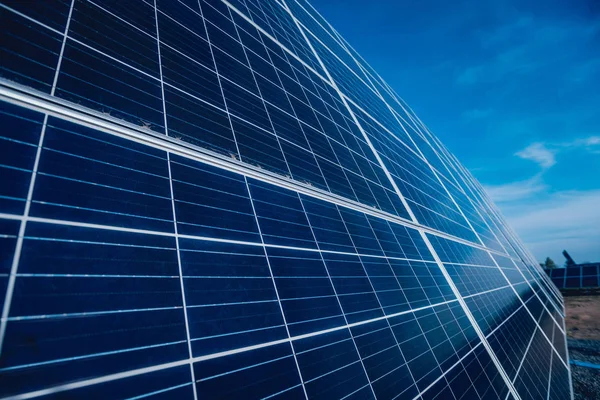 Tekstura Duże Panele Słoneczne Źródło Alternatywnej Energii Elektrycznej — Zdjęcie stockowe