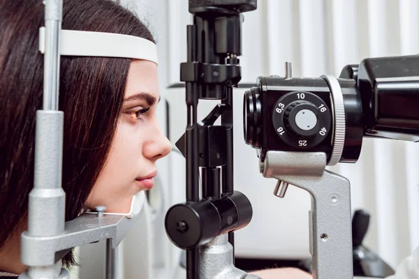 Σχισμή Για Εξέταση Λυχνία Βιομικροσκόπηση Του Τμήματος Πρόσθια Μάτι Βασική — Φωτογραφία Αρχείου