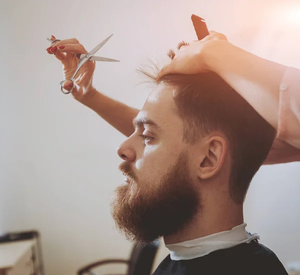 Hairdresser Makes Hairstyle Young Man — Stock Photo, Image