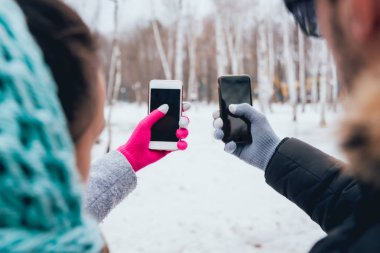 Smartphone dokunmatik ekranlar için kışın eldiven ile kullanarak çift