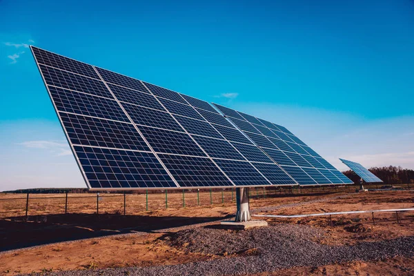 Solární Panely Fotovoltaické Alternativní Elektřina Zdroj — Stock fotografie