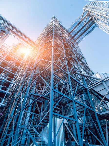 Moderne Silos Zur Lagerung Der Getreideernte Landwirtschaft Niedriger Winkel — Stockfoto