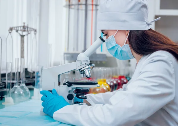 Technicus Van Wetenschap Het Werk Het Laboratorium Medische Achtergrond — Stockfoto