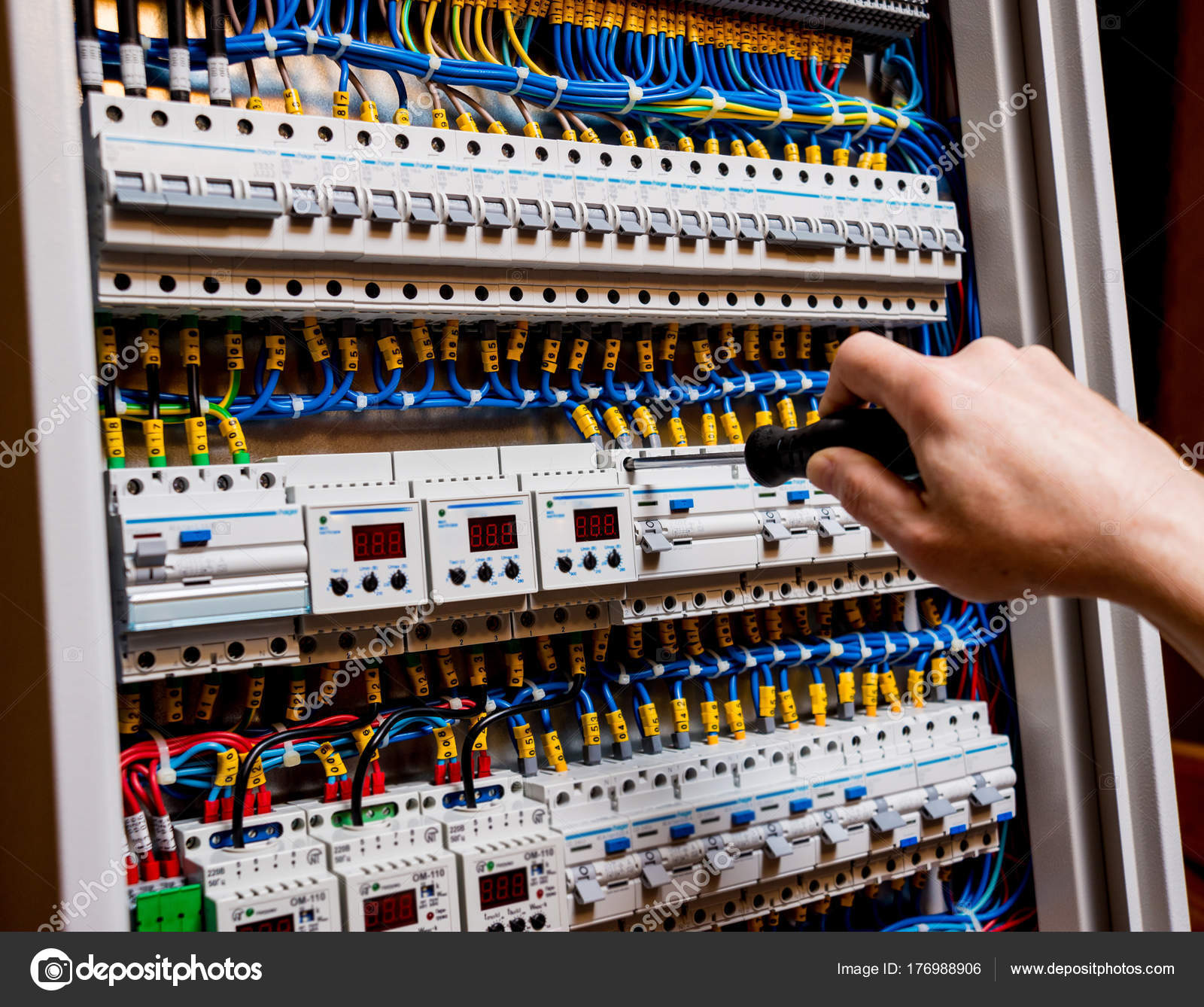 Repairing Switchboard Voltage Automatic Switches — Stock Photo