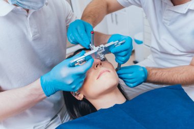 Yüz-bow montajı. Fonksiyonel tanılama. Modern teknoloji