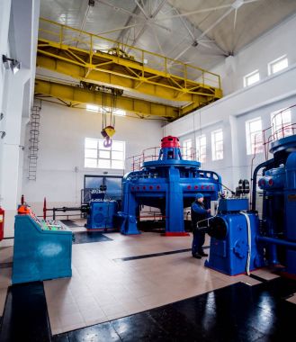 Yapar. Hidroelektrik Santrali. İç