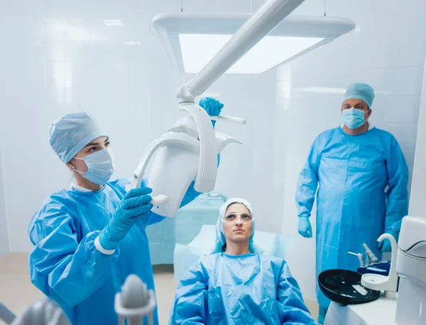 Preparation Dental Surgery Fixing Sterile Handles Luminaire — Stock Photo, Image