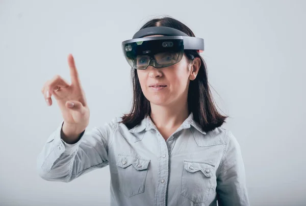 Woman Wearing Augmented Reality Goggles Isolated White — Stock Photo, Image