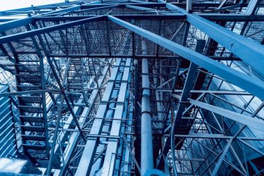 Modern silolar Tahıl hasat depolamak için. Tarım. Düşük açılı.