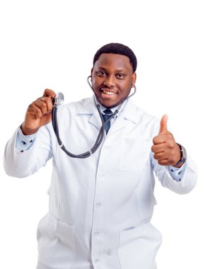 Afrika kökenli Amerikalı doktor beyaz izole