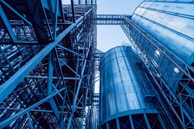 Modern silolar Tahıl hasat depolamak için. Tarım. 