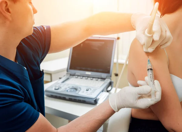 Ultrason destekli trombosit açısından zengin plazma enjeksiyon s