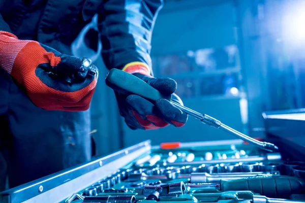 Tools Hands Auto Repair Service — Stock Photo, Image