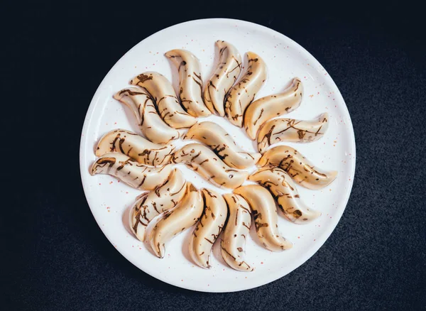 Beyaz sır, portre tatlı