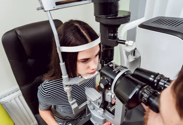 Σχισμή Για Εξέταση Λυχνία Βιομικροσκόπηση Του Τμήματος Πρόσθια Μάτι Βασική — Φωτογραφία Αρχείου