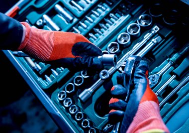 Otomatik tamir servis araçlarında. Yakın çekim