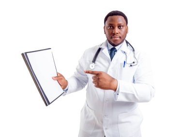 Afrika kökenli Amerikalı doktor beyaz izole